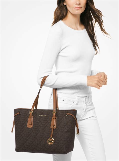 michael kors voyager medium tote